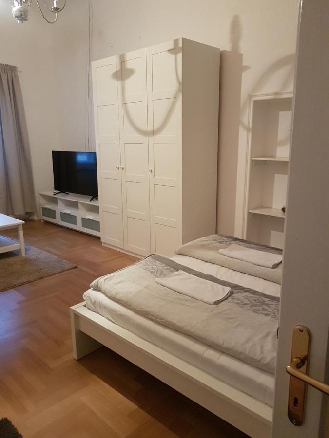 Guest House Nokturno Zagreb Luaran gambar